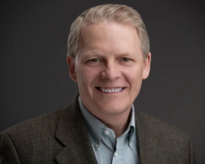 Professional image of Mark Dixon.